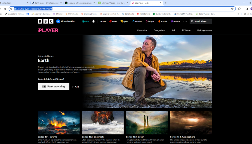 Picture of Chris Packham and links to Earth series on BBC
